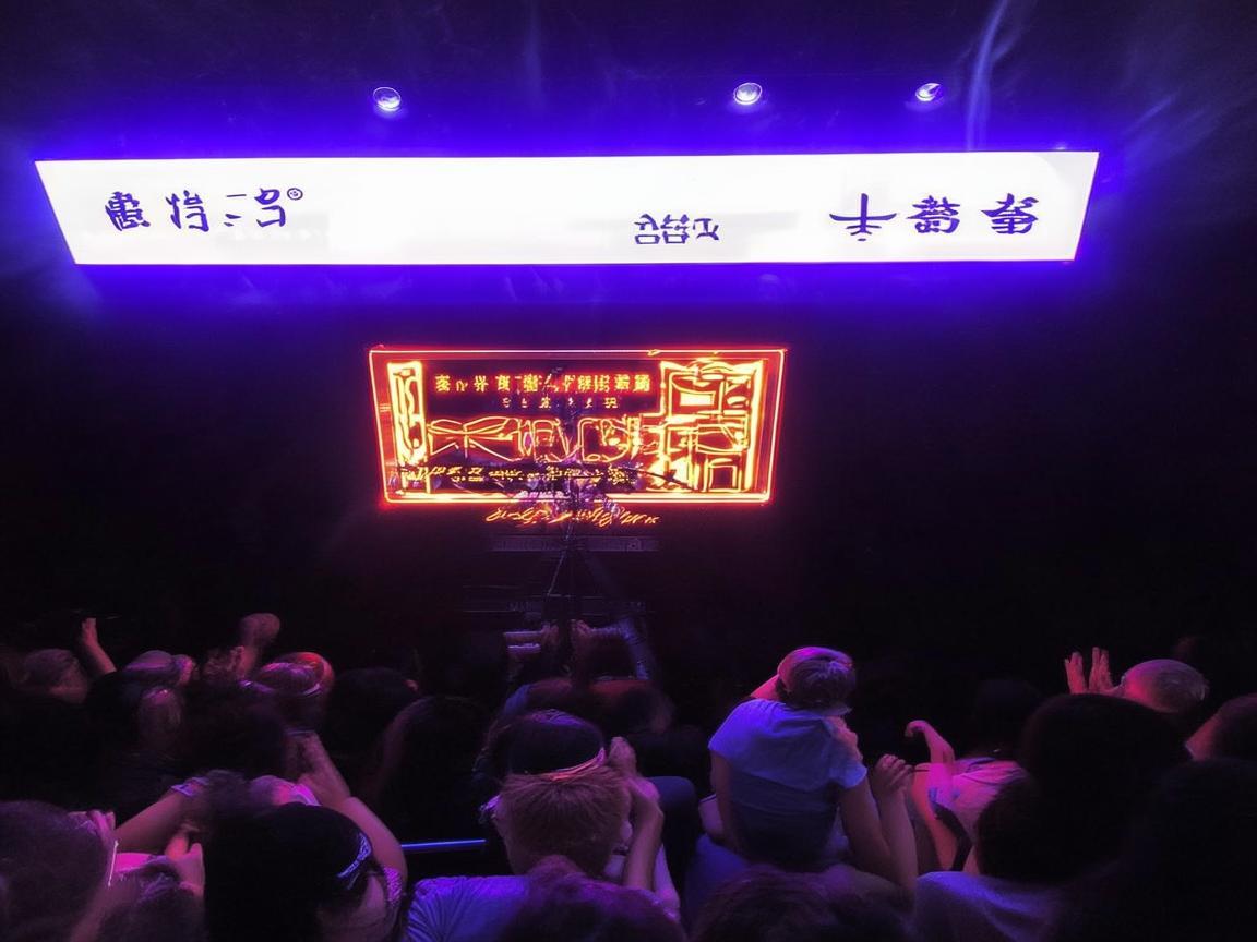 泳装套装中的半导体材料创新应用，防水与智能的完美融合？